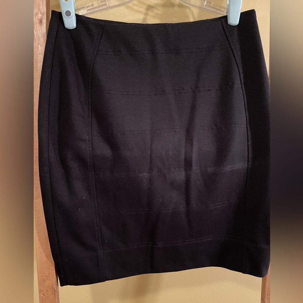 White House Black Market Size 10 pencil skirt